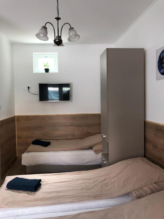 Avas Apartman 미슈콜츠 외부 사진