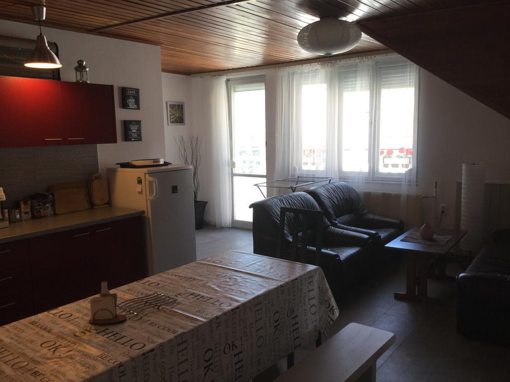 Avas Apartman 미슈콜츠 외부 사진
