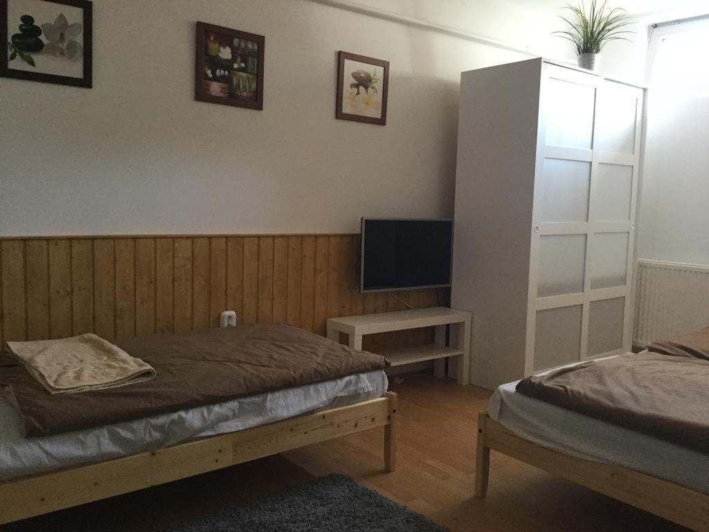 Avas Apartman 미슈콜츠 외부 사진