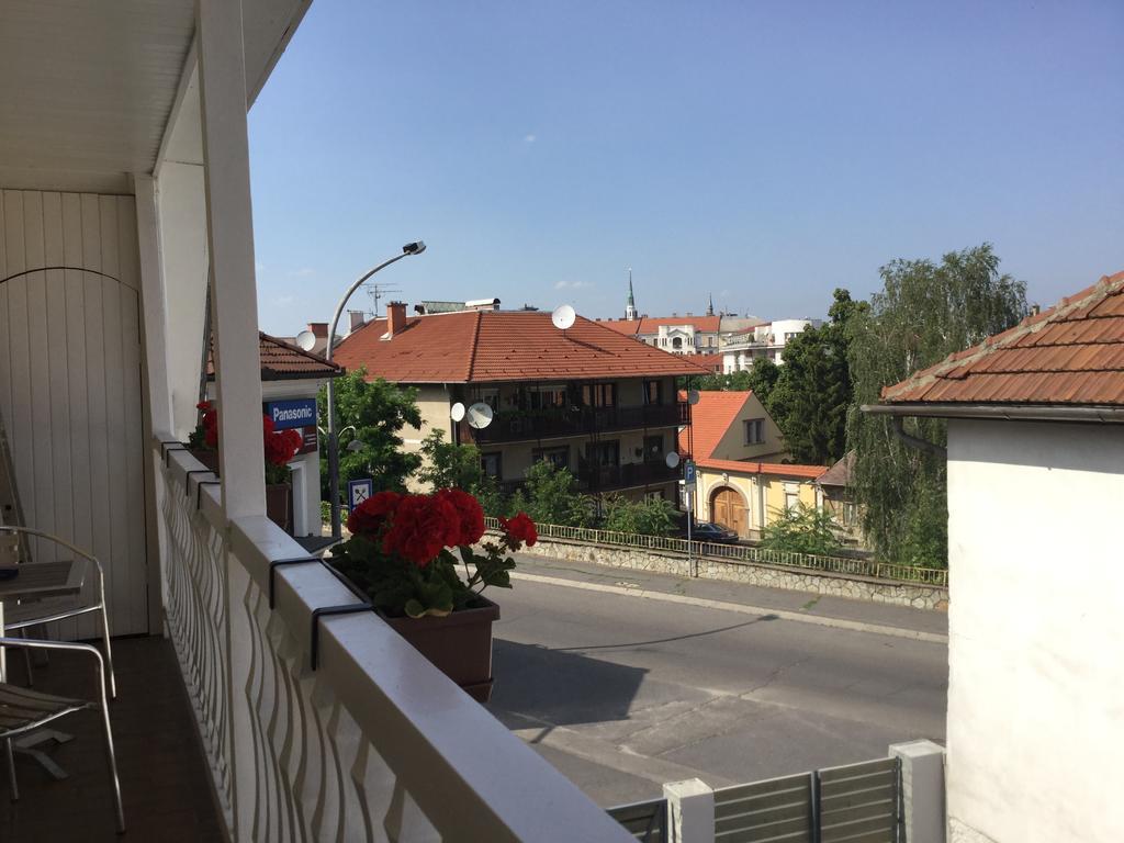 Avas Apartman 미슈콜츠 외부 사진