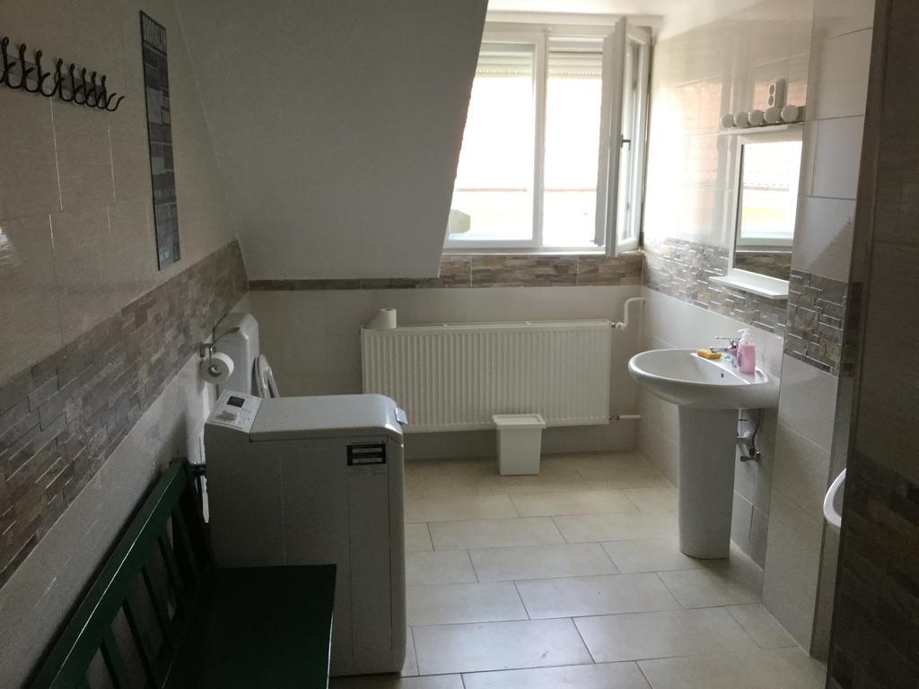 Avas Apartman 미슈콜츠 외부 사진