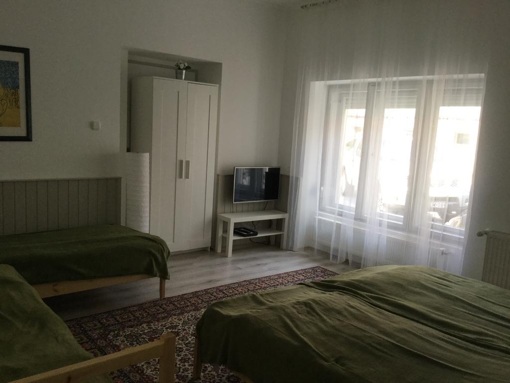 Avas Apartman 미슈콜츠 외부 사진