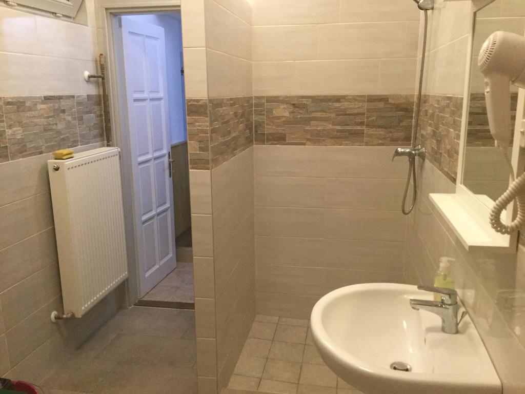 Avas Apartman 미슈콜츠 외부 사진