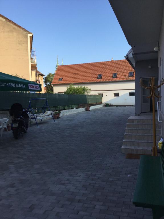 Avas Apartman 미슈콜츠 외부 사진